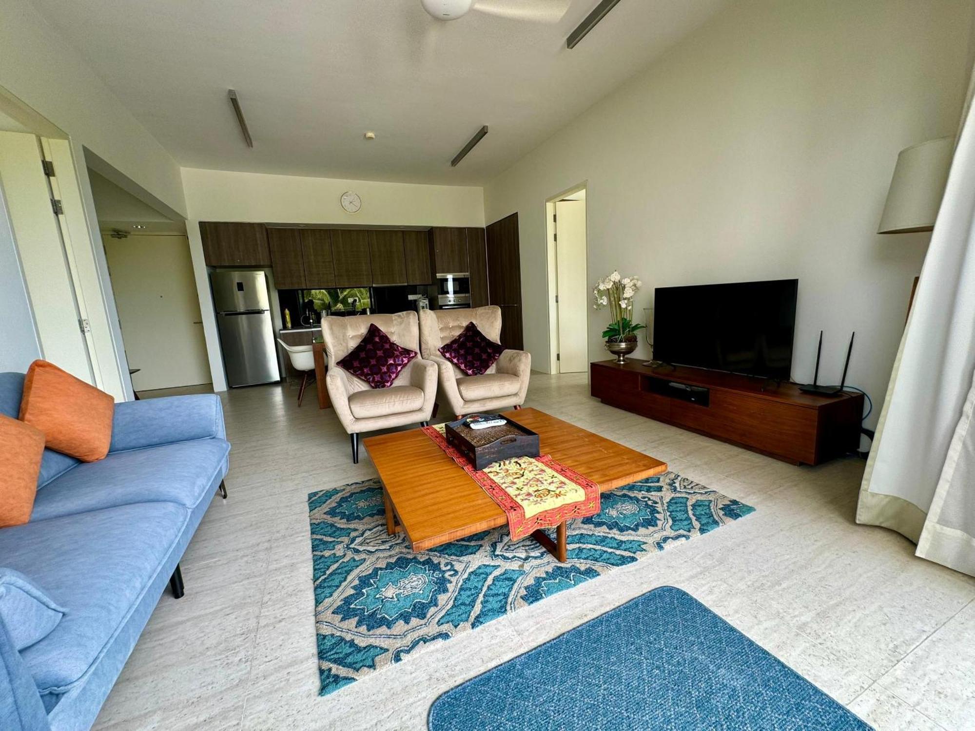 By The Sea- Pool And Sea View Batu Ferringhi Exterior foto