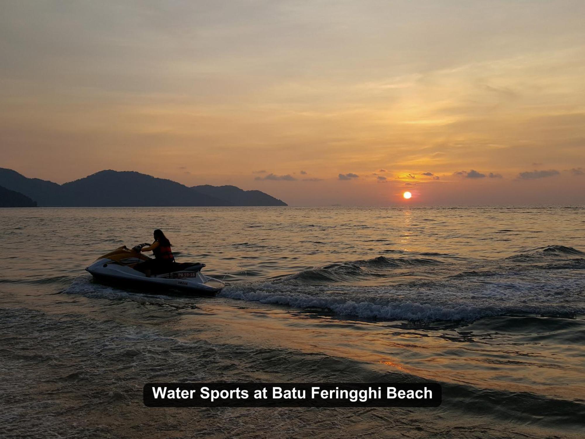 By The Sea- Pool And Sea View Batu Ferringhi Exterior foto
