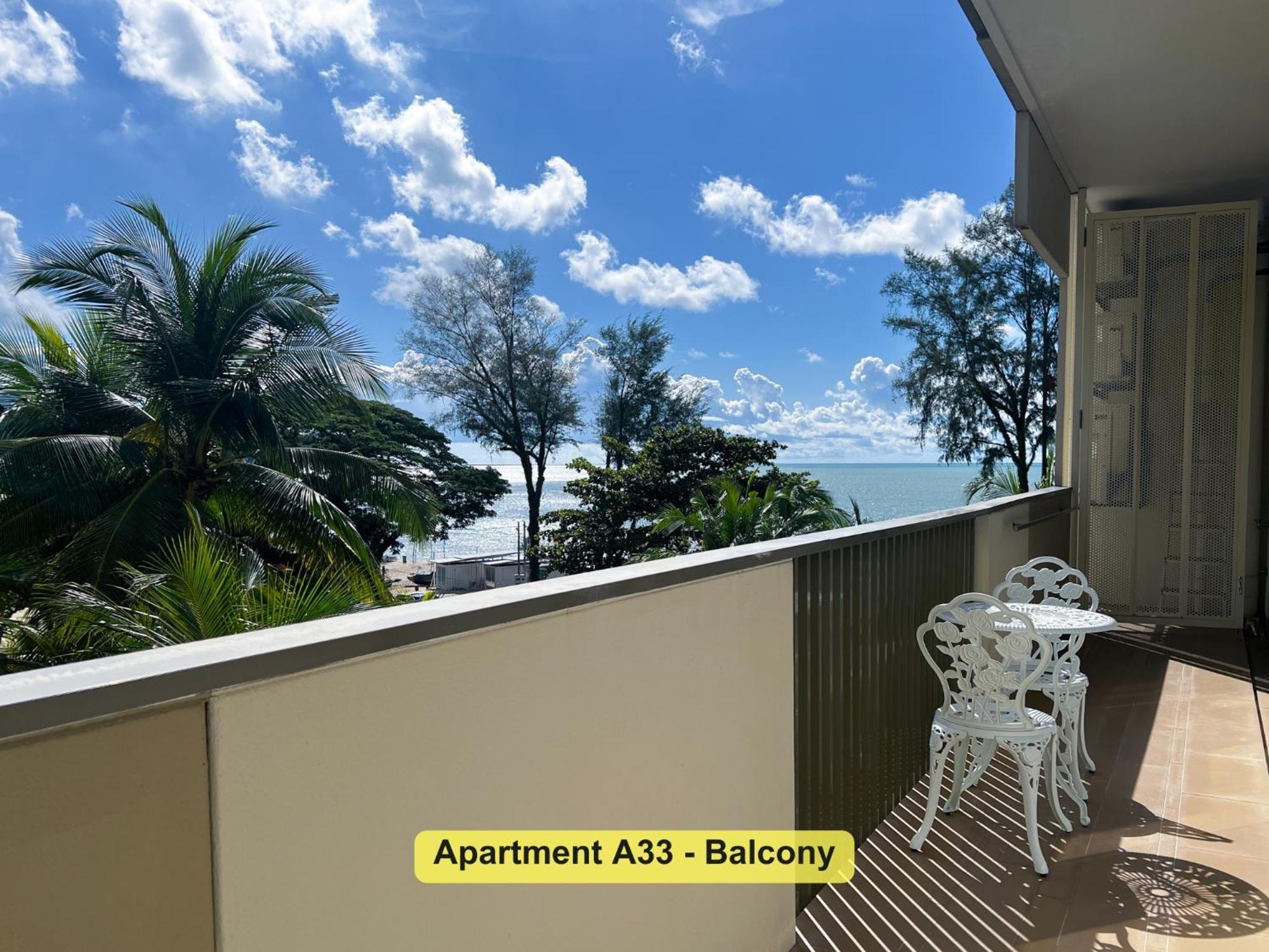 By The Sea- Pool And Sea View Batu Ferringhi Exterior foto